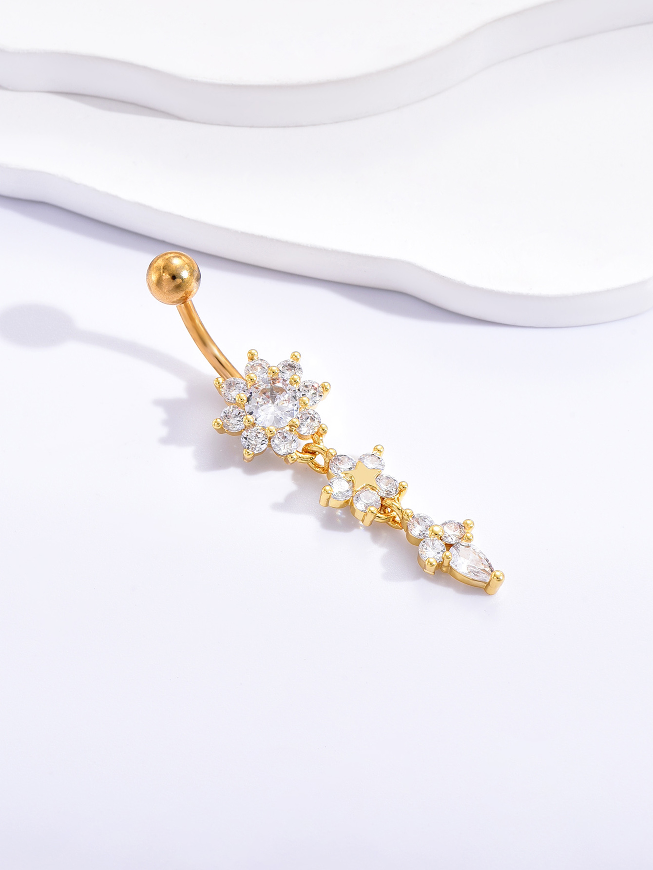 Ongles longs nombril délicats  - Body Jewelry Europe avis et prix